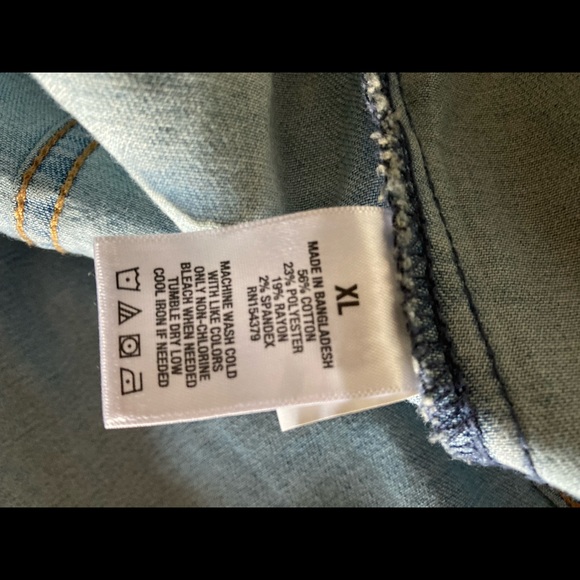 Denim jacket - Picture 6 of 6